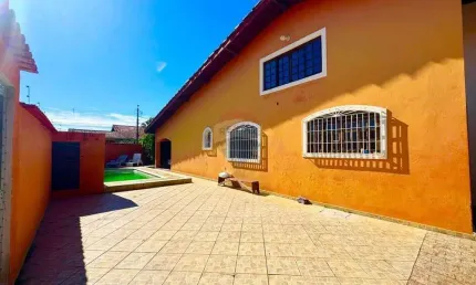 Casa com 3 quartos para alugar no Jardim Barra de Jangadas, Peruíbe 