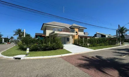 Casa em condomínio fechado com 5 quartos para alugar no Centro, Peruíbe 