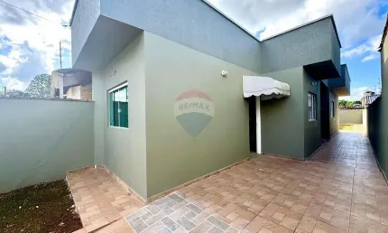 Casa à venda em peruíbe com 2 dormitórios a 1500 metros da praia
