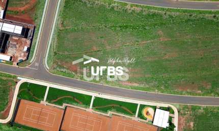 Lote de Esquina no Plateau d'Or Unique – Exclusividade e Localização Privilegiada