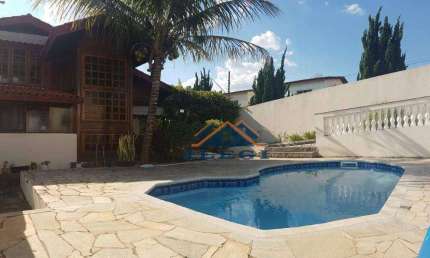 Casa com 3 quartos à venda na Vila Gallo - Vinhedo/SP