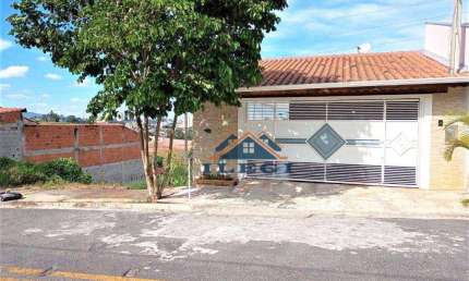 Casa à venda por R$ 585.000,00 - Loteamento Residencial Terra Nova - Itatiba/SP