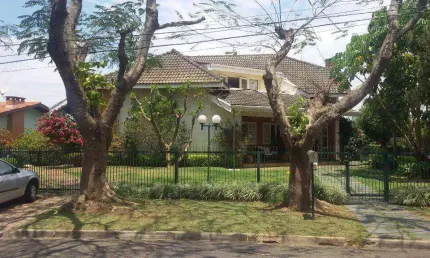Casas à venda,  - Condomínio Marambaia - Vinhedo/SP