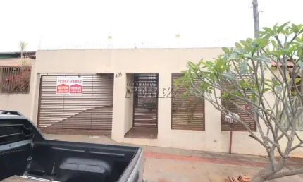 Casa com 3 quartos à venda na rua joão ruiz, --, conjunto residencial itamaraty, londrina por r$ 390.000