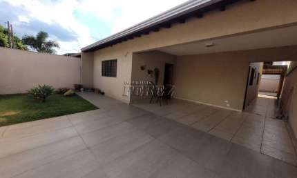 Casa com 3 quartos à venda na Yoshimasa Suzuki, --, Maria Lúcia, Londrina por R$ 460.000