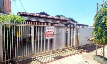 Casa com 4 quartos à venda na Júlia Bellini Bertaglia, --, Residencial Vila Romana, Londrina por R$ 400.000