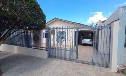 Casa com 3 quartos à venda na Wilson Gonçalves Brandão, --, Luiz de Sá, Londrina por R$ 340.000