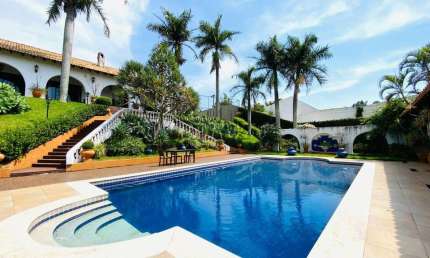 Casa com 5 quartos para alugar na Doutor Adhemar Pereira de Barros, --, Bela Suiça, Londrina por R$ 40.000