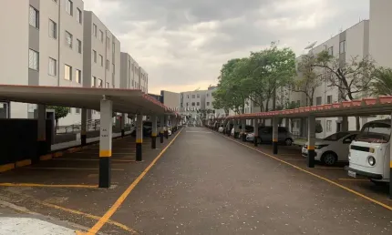 Apartamento com 3 quartos à venda na Graúna, --, Vitória Régia, Londrina por R$ 200.000