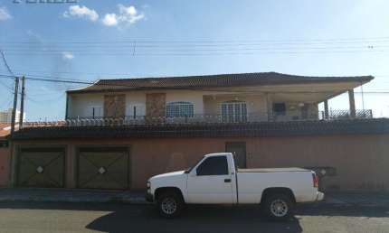 Casa com 6 quartos à venda na Caraguatá, --, Vila Ricardo, Londrina por R$ 1.700.000