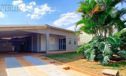 Casa com 3 quartos à venda na Almirante Tamandaré, --, Vila Zelina, Londrina por R$ 740.000