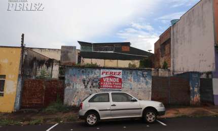 Terreno à venda na Avenida Duque de Caxias, --, Vila Matarazzo, Londrina por R$ 450.000