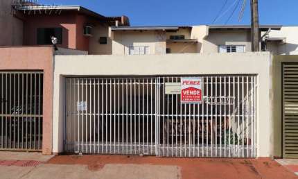 Casa com 4 quartos à venda na Paulo VI, --, Jardim Albatroz, Londrina por R$ 330.000