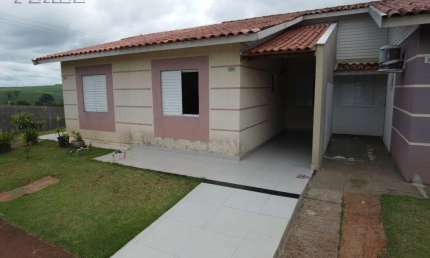 Casa em condomínio fechado com 3 quartos à venda na Atílio Prudente de Mello, --, Heimtal, Londrina por R$ 280.000