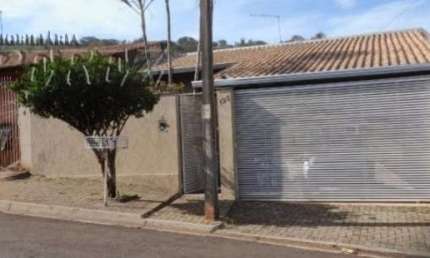 Casa com 2 quartos à venda na Luiz da Costa Manso, --, Conjunto Habitacional Jamile Dequech, Londrina por R$ 240.000