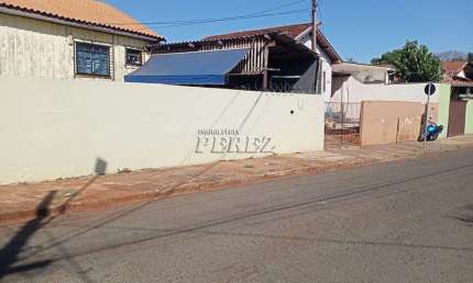 Casa com 3 quartos à venda na Macau, --, Vila Casoni, Londrina por R$ 300.000