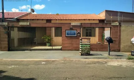 Casa com 3 quartos à venda na rua josé dias aro, --, vânia, londrina por r$ 580.000