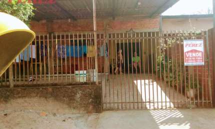 Casa com 2 quartos à venda na Octávio Clivati, --, Jardim das Palmeiras, Londrina por R$ 330.000