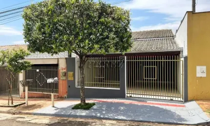 Casa com 2 quartos à venda na Rua Augusto Massaretto, --, Jardim Continental, Londrina por R$ 299.000
