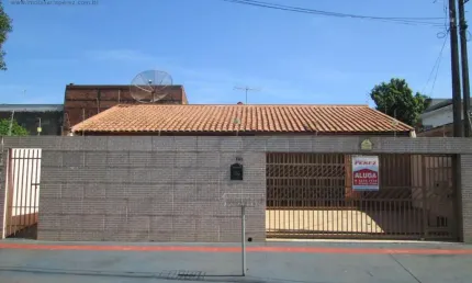 Casa com 3 quartos à venda na ANTONIO VICENTE DE SOUZA, --, Jardim Pacaembu, Londrina por R$ 320.000