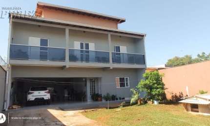 Casa com 3 quartos à venda na COMANDANTE ISMAEL GUILHERME, --, Califórnia, Londrina por R$ 900.000