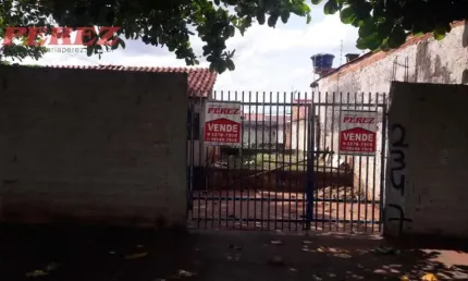 Casa com 2 quartos à venda na Avenida Laranjeiras, --, Jardim Laranjeiras, Londrina por R$ 200.000