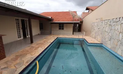 Casa com 3 quartos à venda na Manoel Barbosa da Fonseca Filho, --, San Fernando, Londrina por R$ 750.000