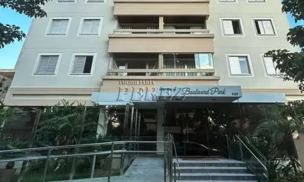 Apartamento com 3 quartos à venda na Rua Belo Horizonte, --, Centro, Londrina por R$ 550.000