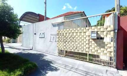 Casa com 2 quartos para alugar na Guaicurus, --, Vila Matarazzo, Londrina por R$ 2.000