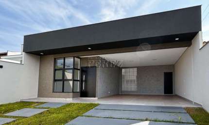 Casa com 3 quartos à venda na Guerino Lainetti, --, Jardim Tarumã, Londrina por R$ 860.000