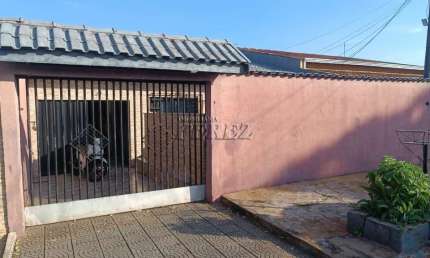 Casa com 3 quartos à venda na Jose Rodrigues Martins, --, Conjunto Habitacional Mister Thomas, Londrina por R$ 320.000