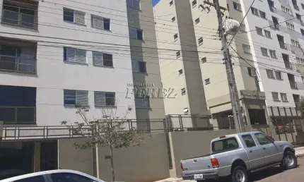 Apartamento com 3 quartos à venda na Rua Jorge Velho, --, Vila Larsen 1, Londrina por R$ 310.000