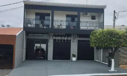 Casa com 3 quartos à venda na Rua Mário Bonalumi, --, Loteamento Chamonix, Londrina por R$ 950.000