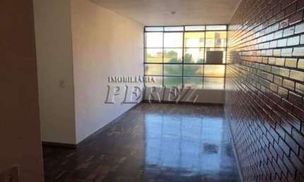 Apartamento com 3 quartos à venda na Bento Munhoz da Rocha Neto, --, Condomínio Residencial Castelo Branco, Cambé por R$ 220.000