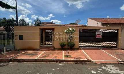 Casa com 3 quartos à venda na Diacui, --, Antares, Londrina por R$ 600.000