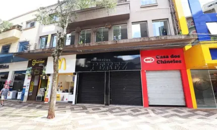 Ponto comercial para alugar na avenida paraná, --, centro, londrina por r$ 1.800