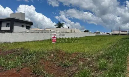 Terreno à venda na Pedro Viriato Parigot de Souza S/n, --, Loteamento Morada das Flores, Cambé por R$ 370.000