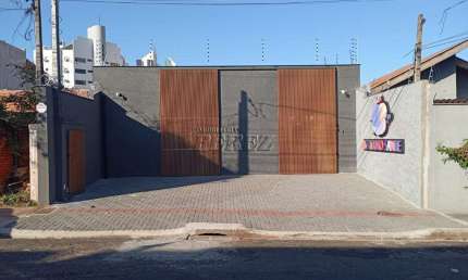 Sala comercial para alugar na Lord Lovat, --, Jardim Londrilar, Londrina por R$ 3.300