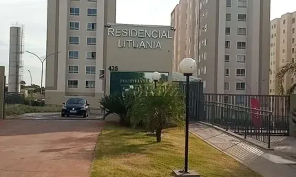 Apartamento com 2 quartos para alugar na Inaldo Guimarães, --, Jardim Lago Norte, Londrina por R$ 1.100