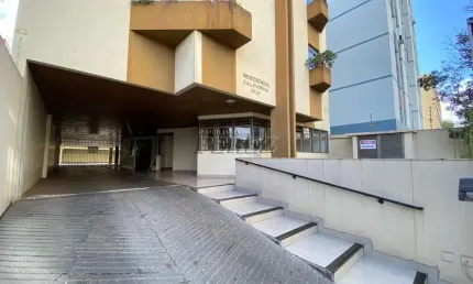 Apartamento com 3 quartos para alugar na rua benjamin constant, --, centro, londrina por r$ 1.100