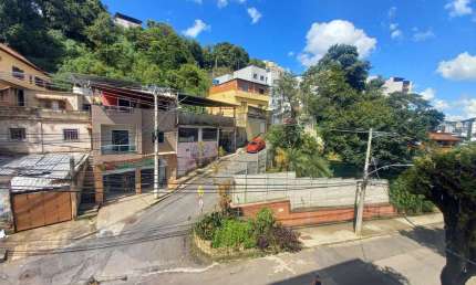Apartamento à venda no bairro São Mateus, em Juiz de Fora - MG