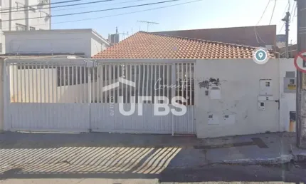 Casa com 5 quartos à venda na Rua 85C, Setor Sul, Goiânia
