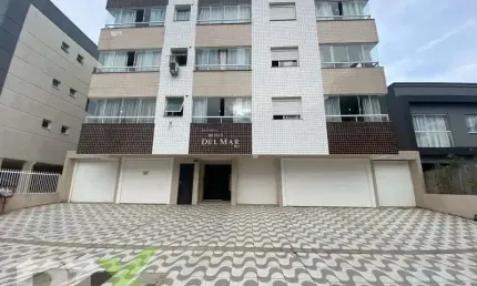 Apartamento de 02 dormitórios no centro de tramandaí