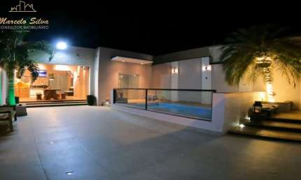 Casa com 2 quartos à venda na Rua Expedicionário Luiz Caetano de Moura, 322, Jardim Vista Alegre, Bragança Paulista, 250 m2 por R$ 870.000