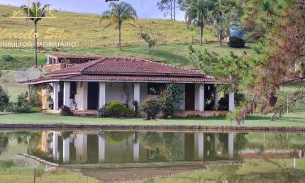 Fazenda com 2 salas à venda na Rua das Figueiras, 34, Campo Novo, Bragança Paulista