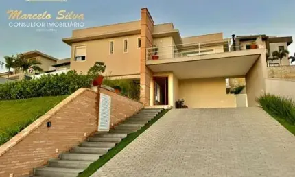 CASA ALTO PADRÃO COM 4 DORMITÓRIOS  EM CONDOMÍNIO COM SISTEMA CLUBE