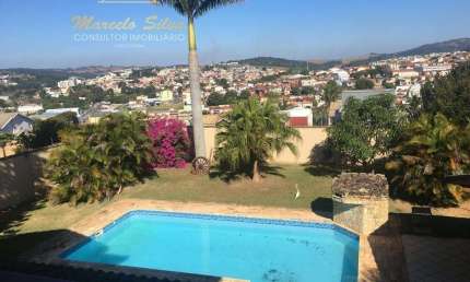 Casa com 4 quartos à venda na Avenida Nipo-Brasileira, 433, Jardim América, Bragança Paulista