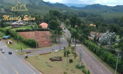 Terreno à venda na Avenida Jacarandá, 22, Condomínio Jardim das Palmeiras, Bragança Paulista