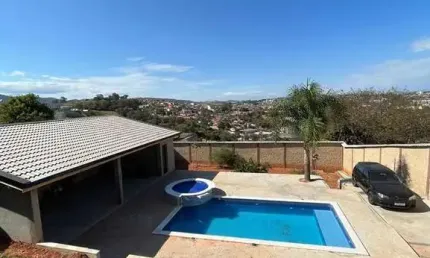 CASA, 1000M² DENTRO DA CIDADE, BRAGANÇA PAULISTA-SP