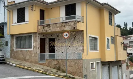 Casa comercial com 3 salas à venda na Rua Santa Madalena, Centro, Bragança Paulista